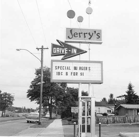 jerrys.jpg (74933 bytes)